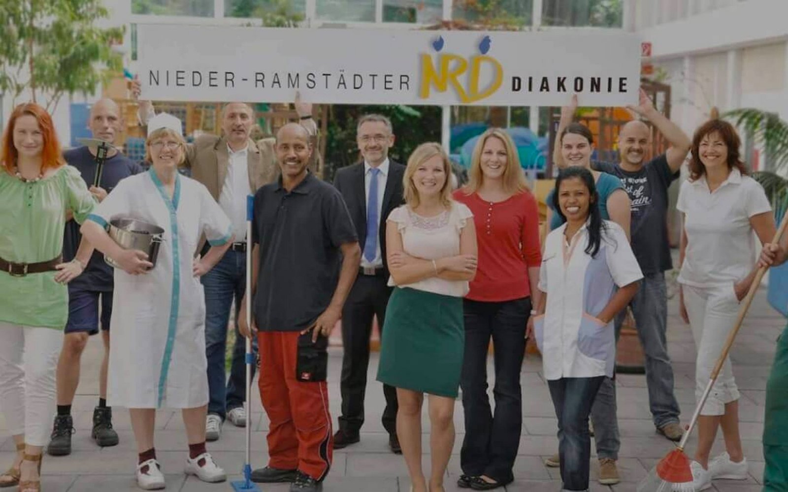 Internes Social Network auf Open-Source-Basis für eine große diakonische Einrichtung.